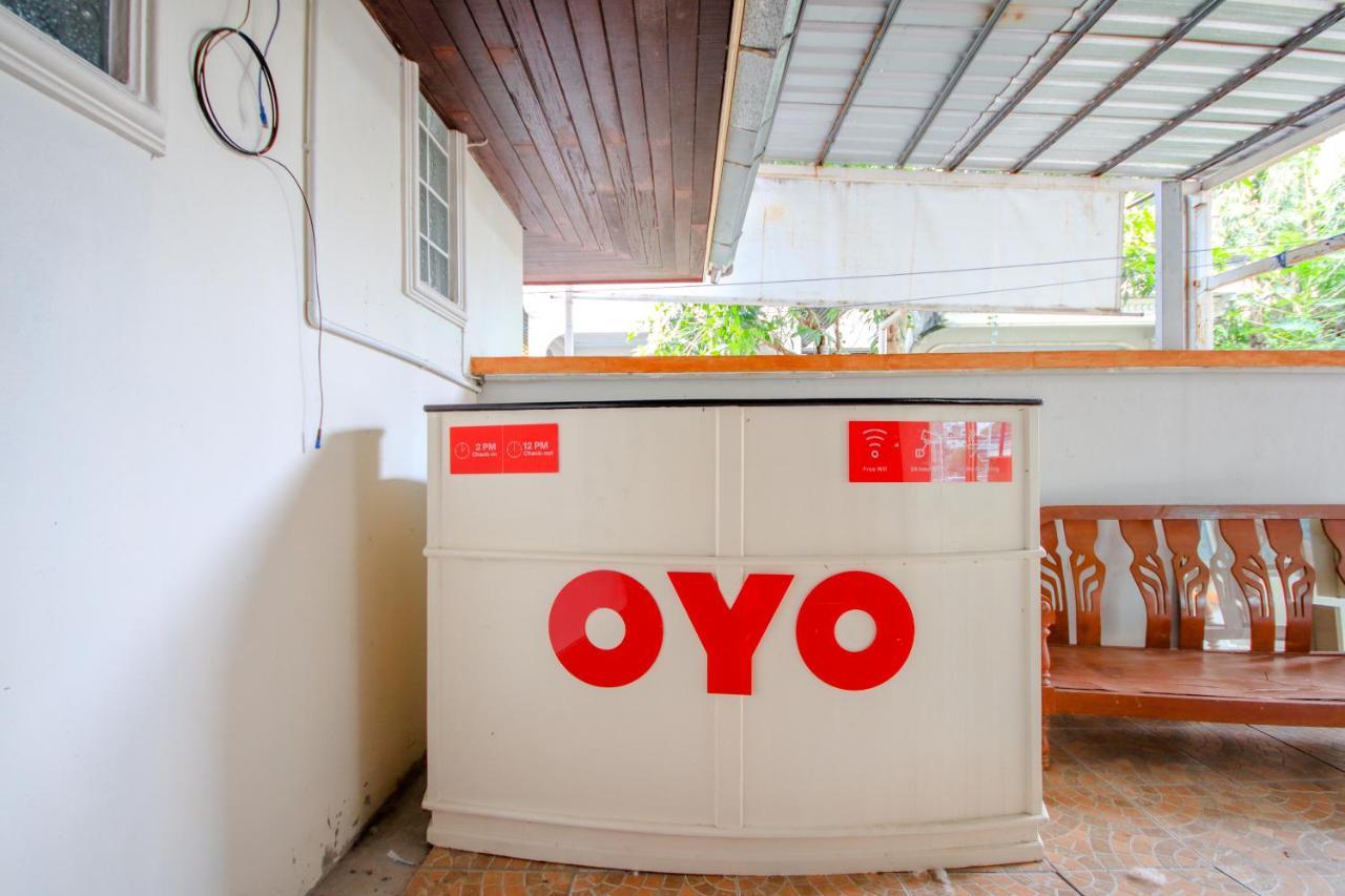 Oyo 1117 Phuket Airport Suites Thalang Exterior foto